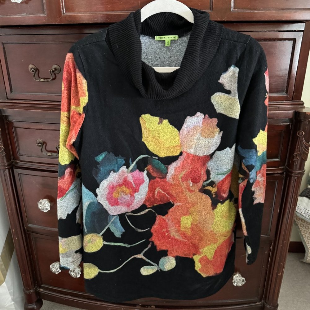 Trisha Tyler Black Cowl Neck Floral Tunic - Size M